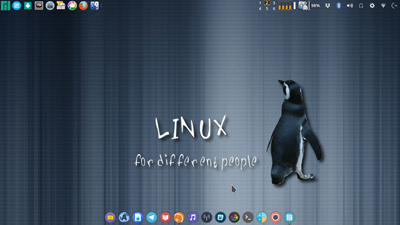 Xfce Desktop mit Plank-Dock